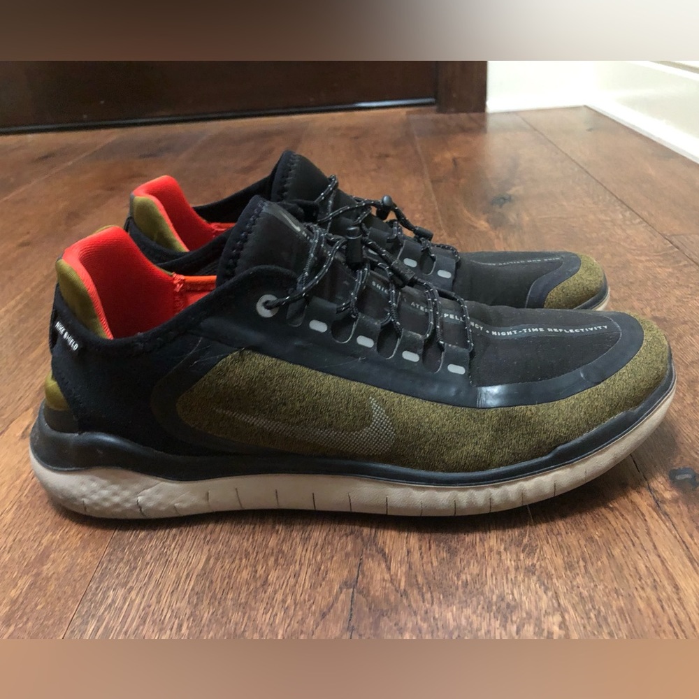 Nike Free RN Shield